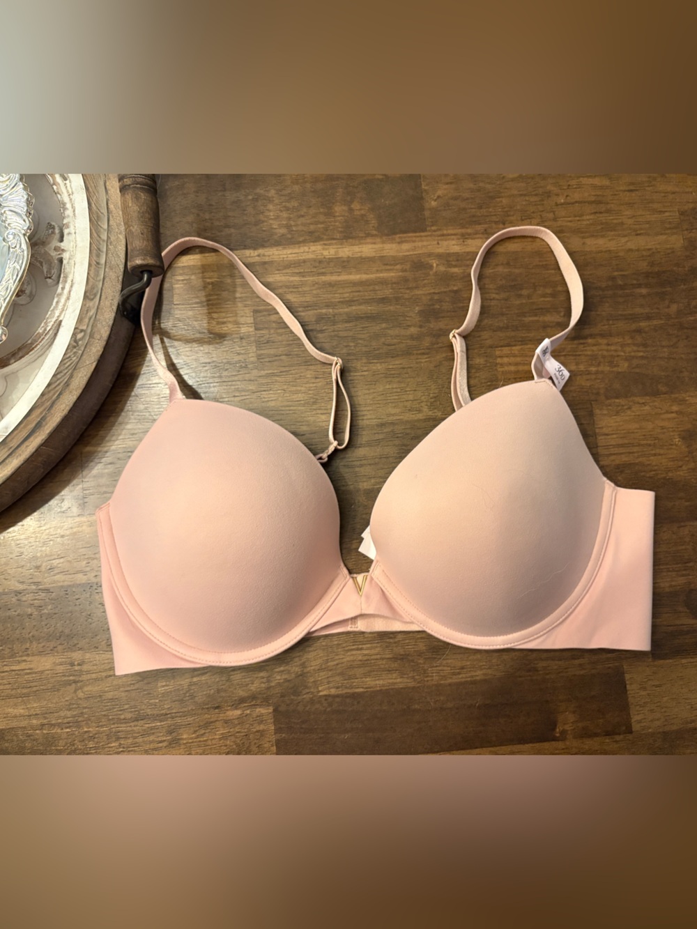 NWT! Victoria’s Secret Love Cloud Push Up Bra 36D Smooth Praline